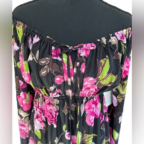 New with tags Boston Proper Stemmed Roses Blouse, Black multi, size XXS - Picture 2 of 8